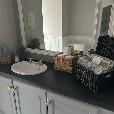 Luxury 4 Bedroom In Semesterbostad Doolin