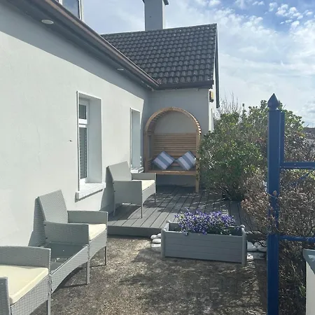 Luxury 4 Bedroom In Prázdninový dům *