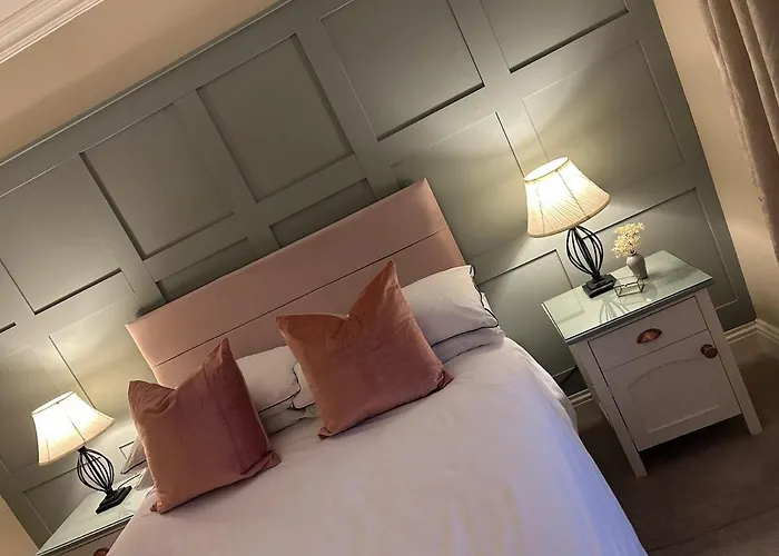 Luxury 4 Bedroom In Hébergement de vacances Doolin