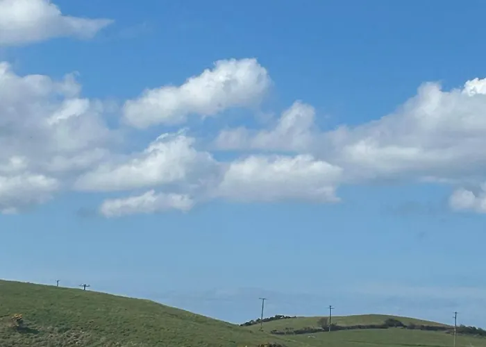 Luxury 4 Bedroom In Hébergement de vacances Doolin