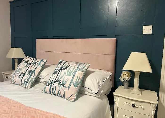 펜션 Luxury 4 Bedroom In